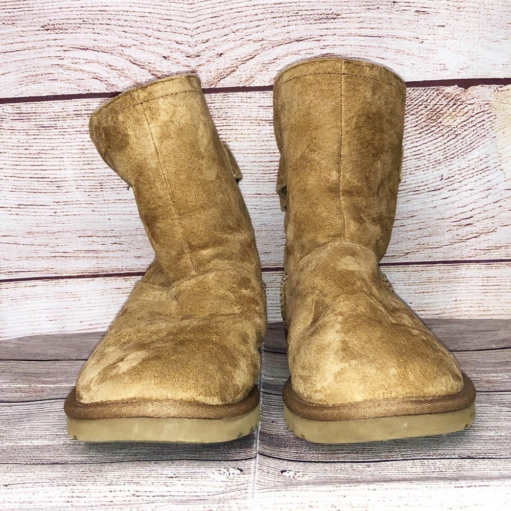 Ugg Chestnut Remora Buckle Short Boots Size 6